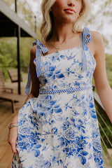 Graceful Smile Floral Maxi Dress