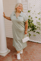 Cue The Casual T-shirt Midi Dress in Sage Curves