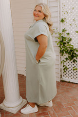 Cue The Casual T-shirt Midi Dress in Sage Curves